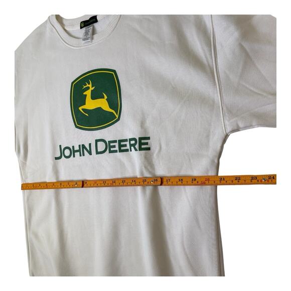 John Deere Sweatshirt Men’s Medium Cream White Crewneck Pullover Logo Vintage - Picture 5 of 5